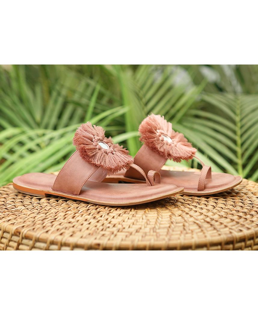 Sun-Folk-Kolhapuris-Pink-B_3cdc5990-f1da-44be-a61e-e76e04366239.jpg