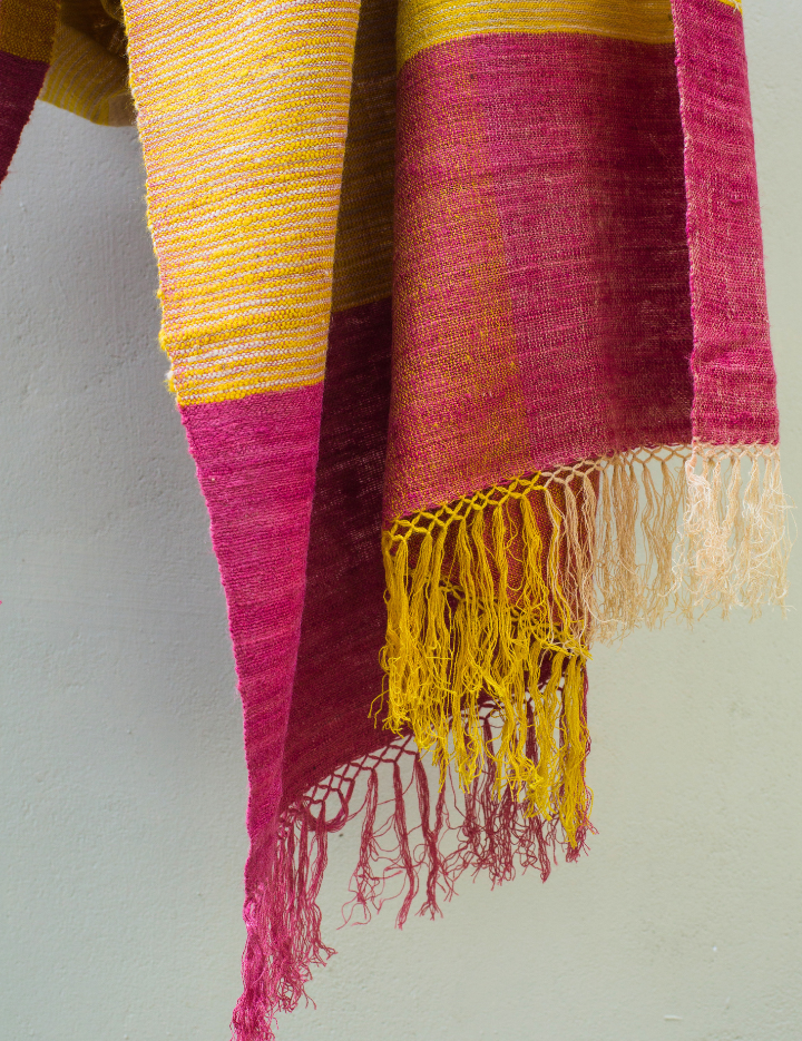 Sunflower-multicolour-stole-A.png