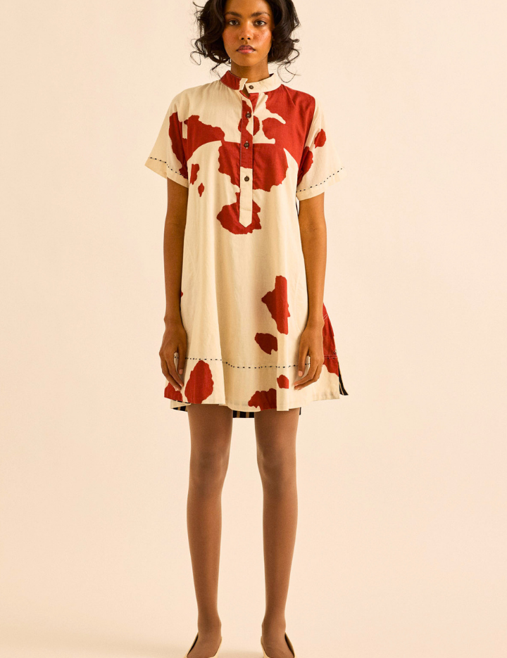 Sunspot-Dress-B_9052b04b-44c6-4de5-a586-7fad714ba29d.png
