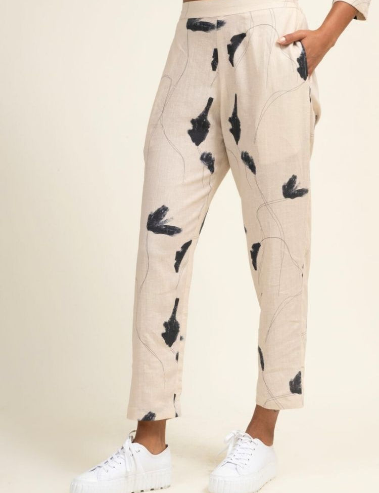 Tapered-Printed-Pants-B.jpg