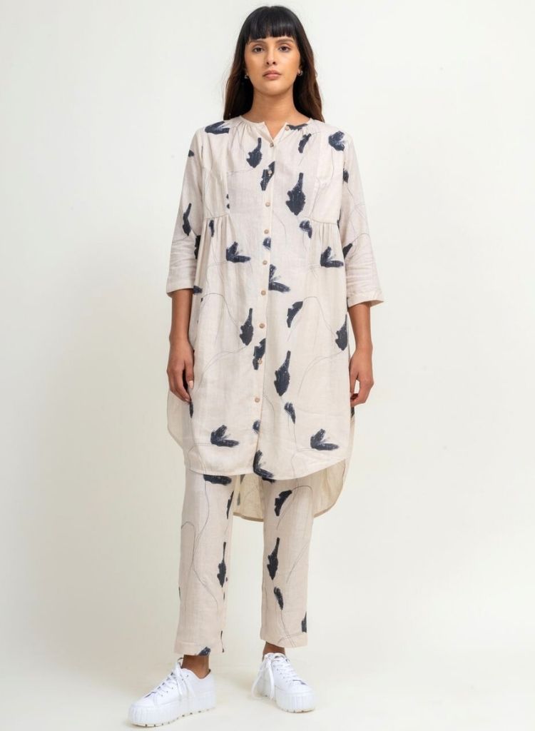 Tapered Printed Pants