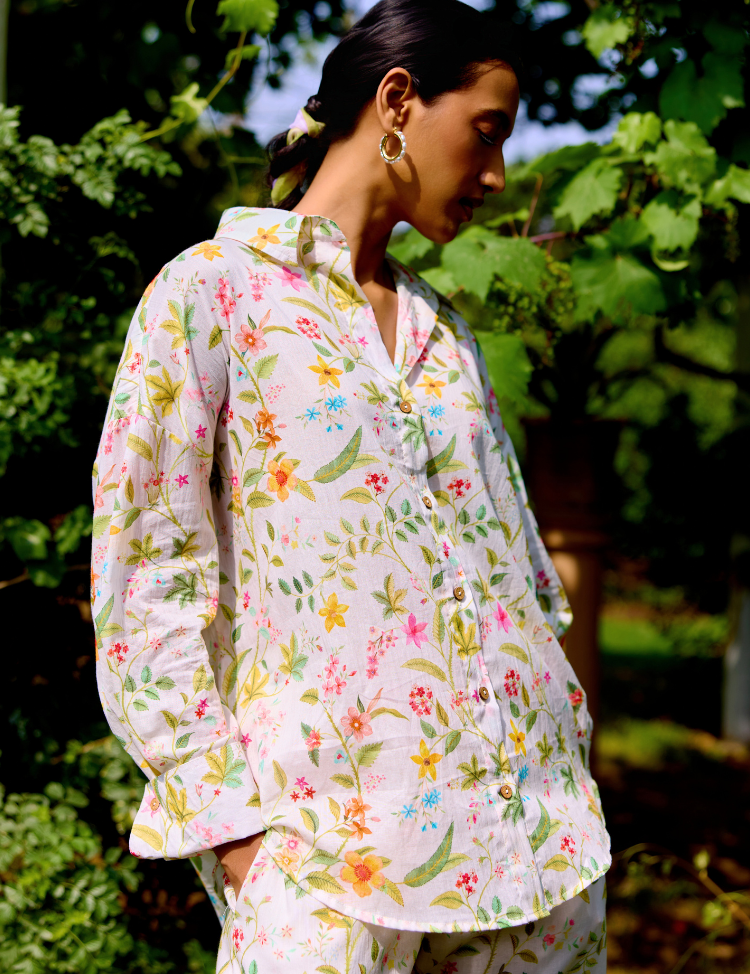 Taylor-Shirt-Floral-B.png