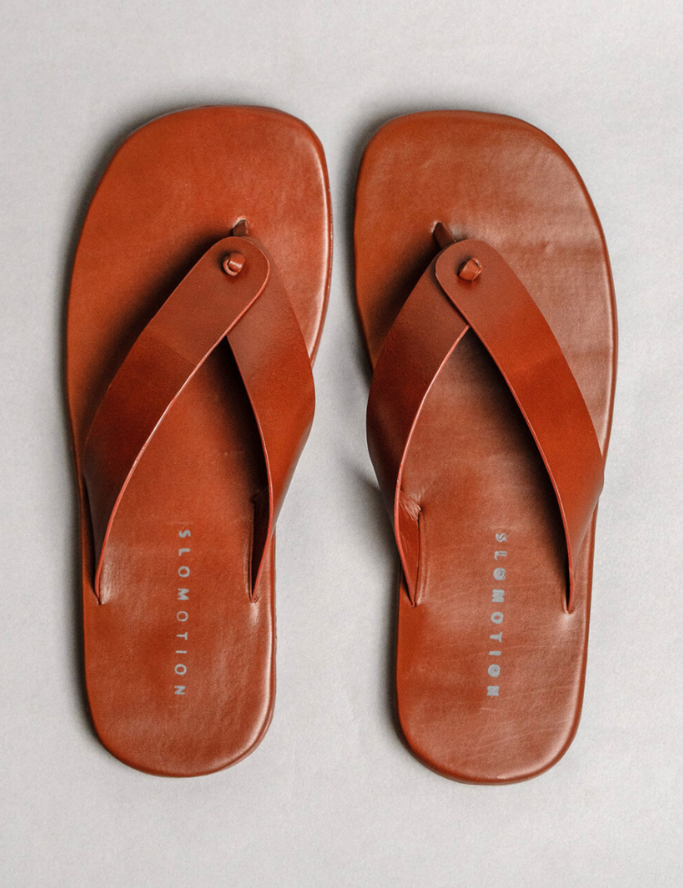 The Knot Flip Flops