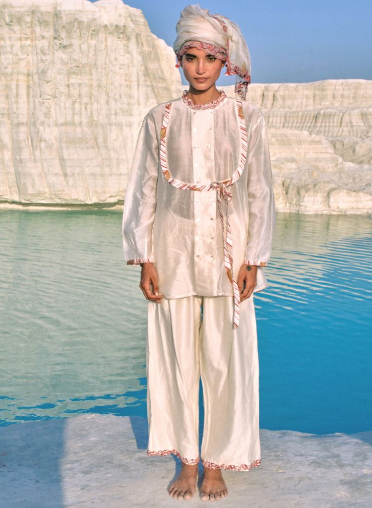 Thida Mandarin Shirt