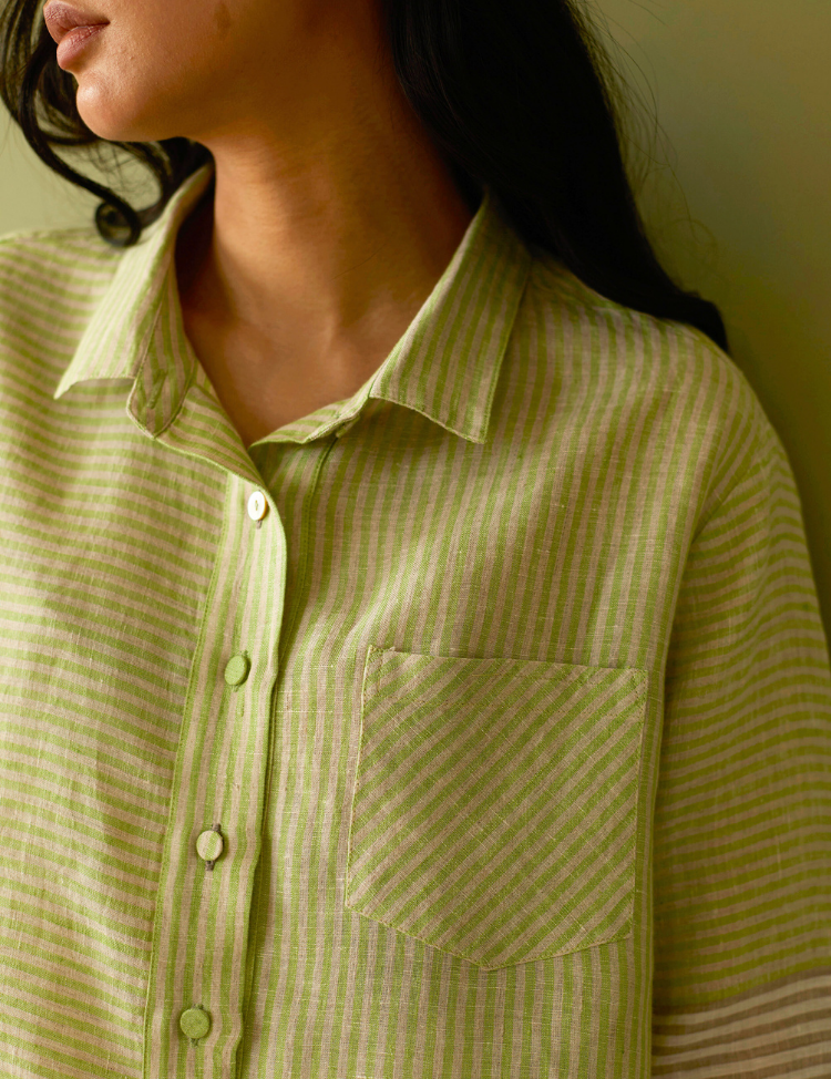 Tia-Stripe-Cropped-Shirt-B.png