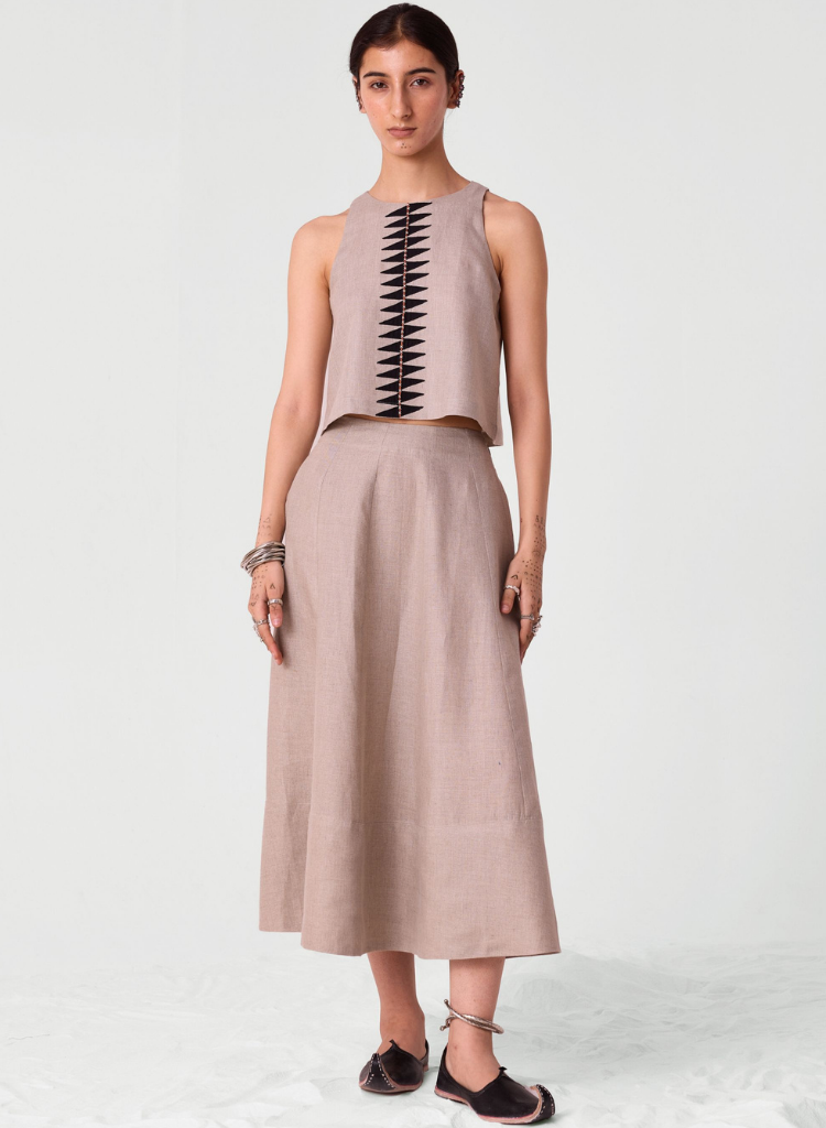 Toni Embroidered Top