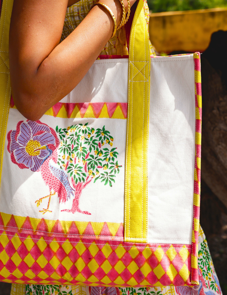 Tote-Bag-Saras-Crane-A.png