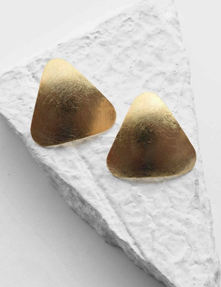 Triangle-Duomo-Earrings-Gold-B.jpg