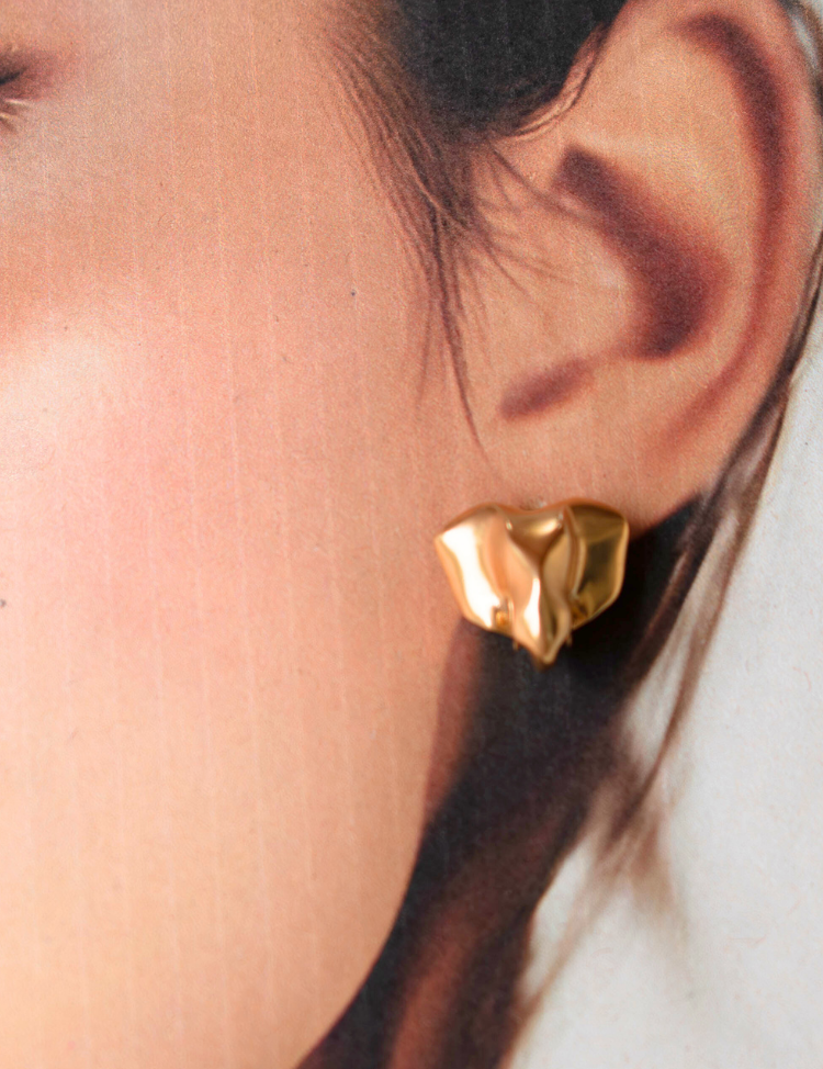 Tusker-Earring-Studs-A.png
