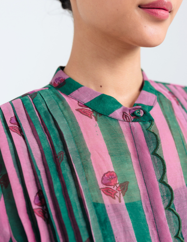 Twirl-Scallop-Shirt-C.png