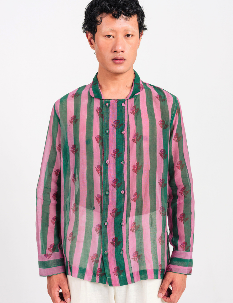 Twirl-Shirt-B.png