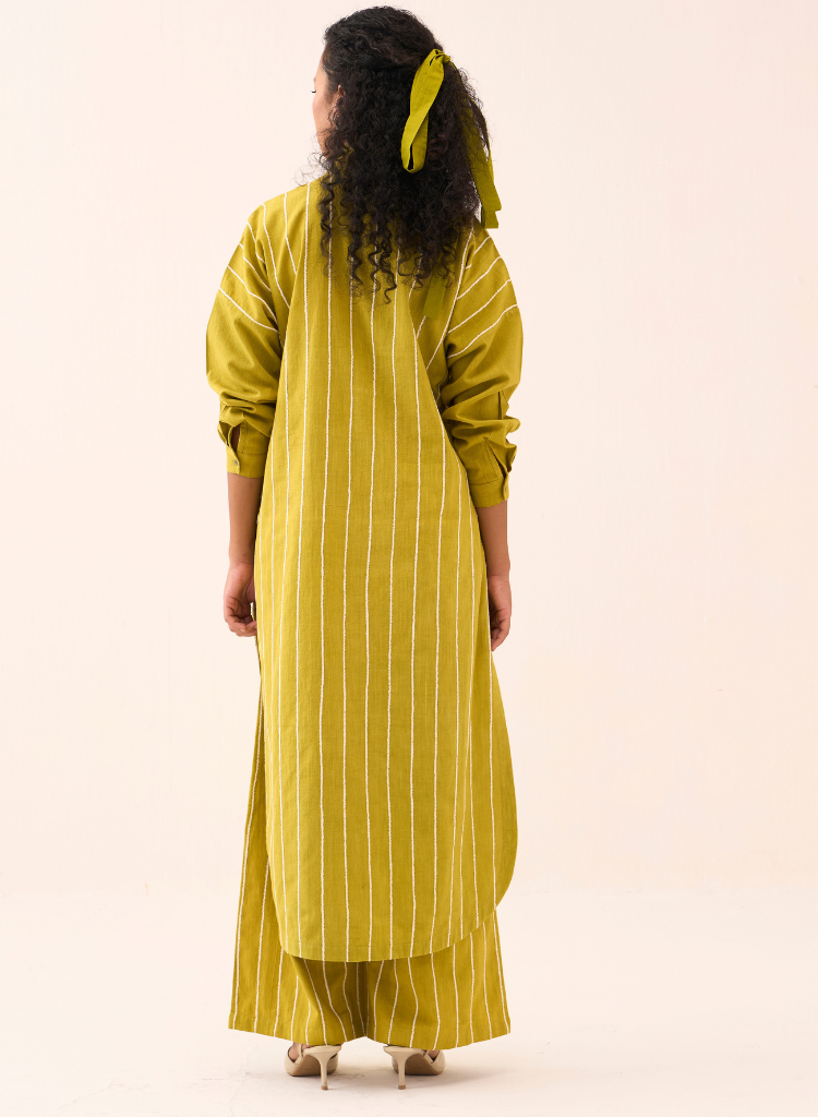 U Yoke Emb Tunic Set