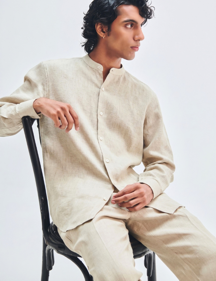 Undyed-Band-Collar-Shirt-D.png