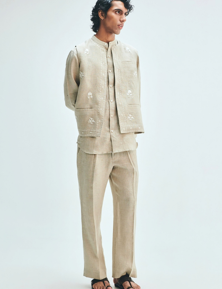 Undyed-Straight-Pleated-Pants-B.png