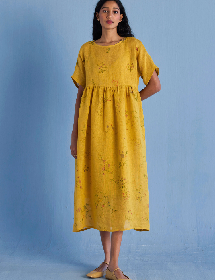 Uniko-Pleated-Dress-Mustard-D.png