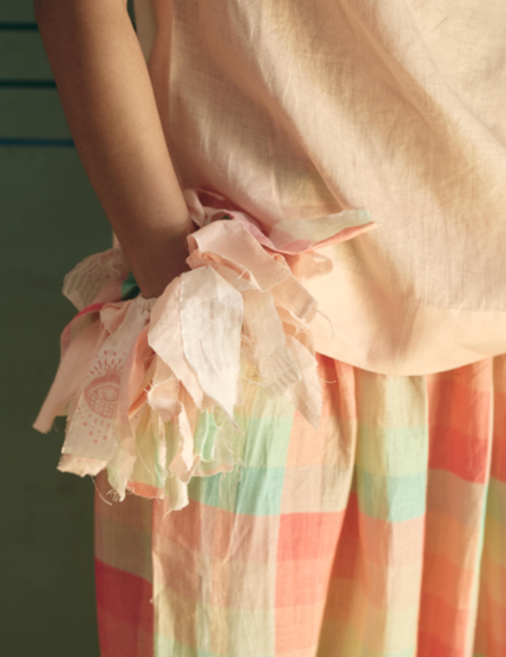 Upcycled-Bow-Scrunchie-B.png