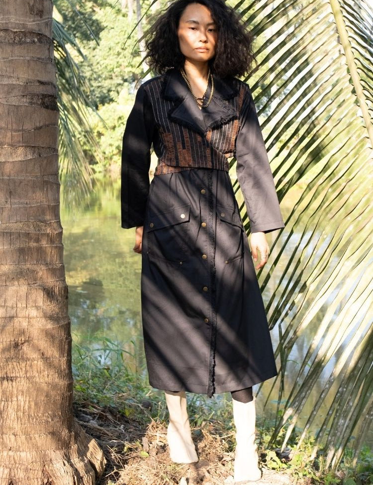 Upcycled-Copenhagen-Trench-Black-Copper-A.jpg