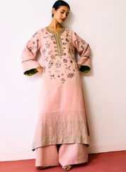 Ura Embroidered Kurta