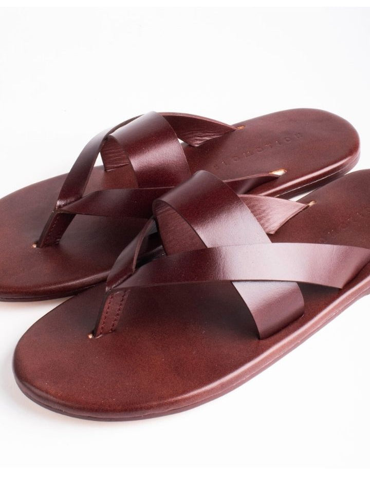 V-Strap Chappals