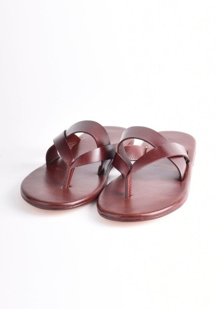 V-Strap Chappals – - Main Image