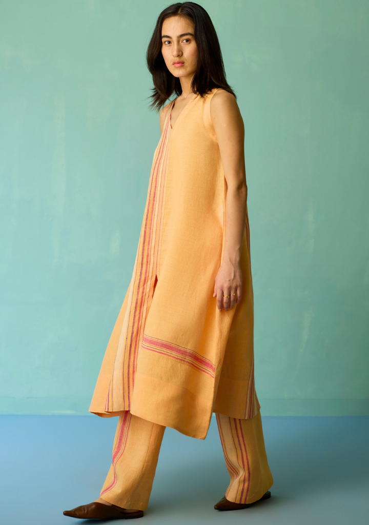 Vanya Border Kurta Set
