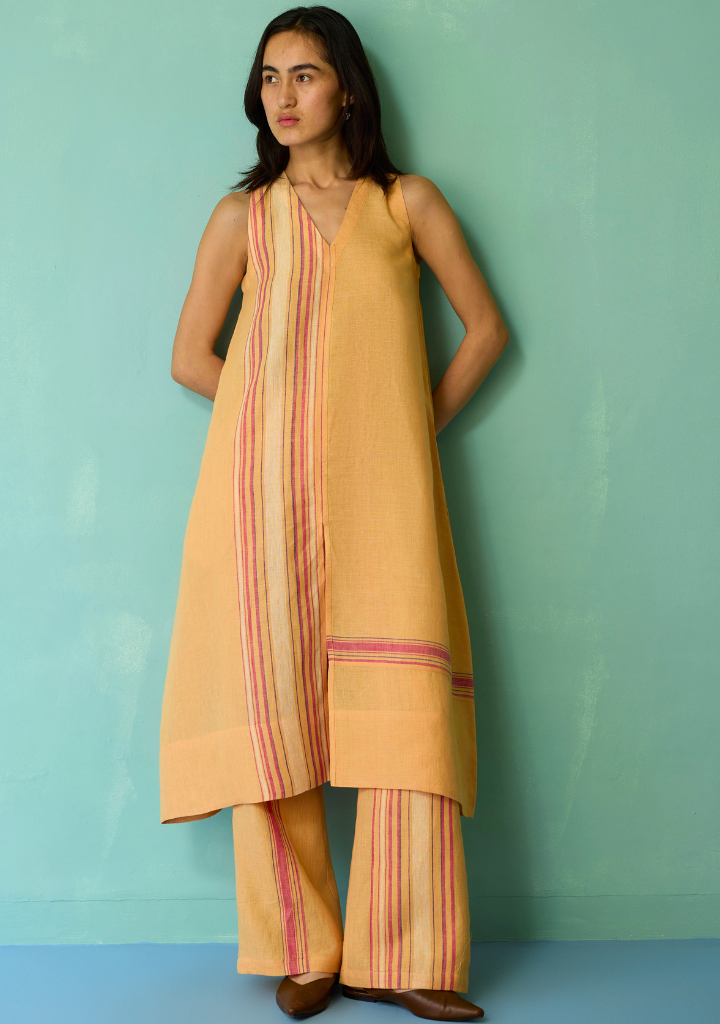Vanya Border Kurta Set