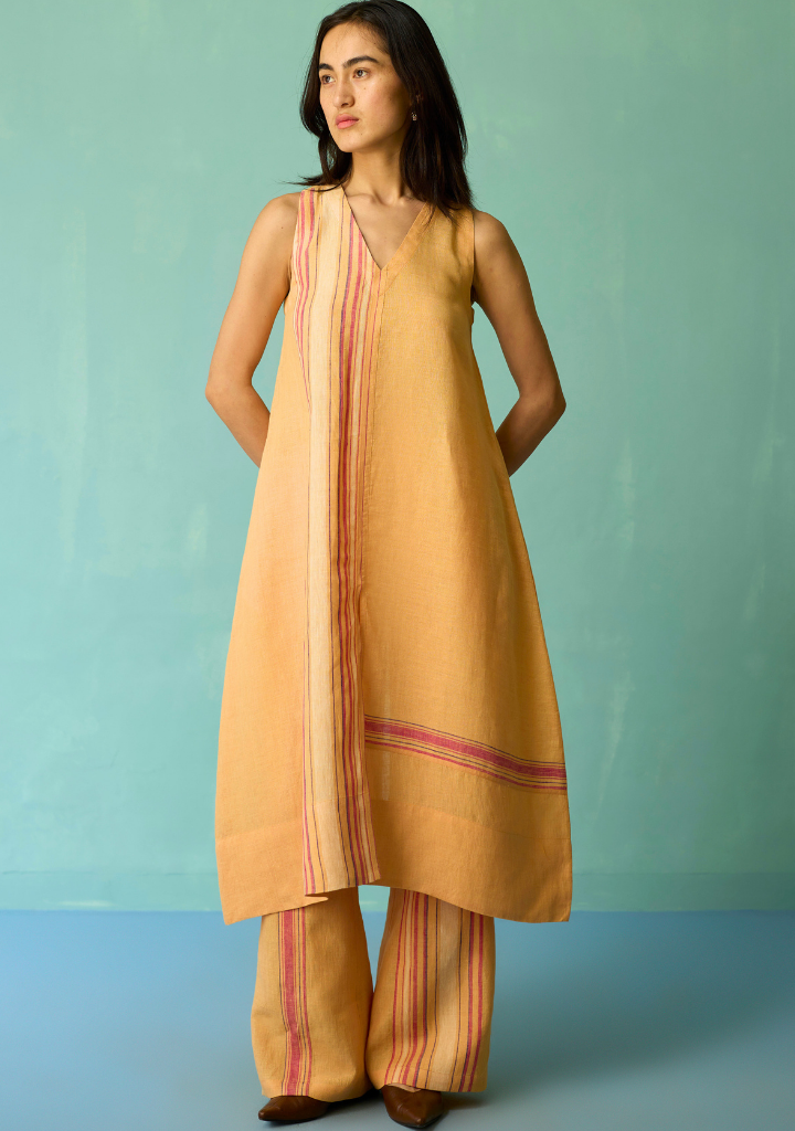 Vanya Border Kurta