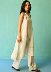 Vanya Border Kurta Set