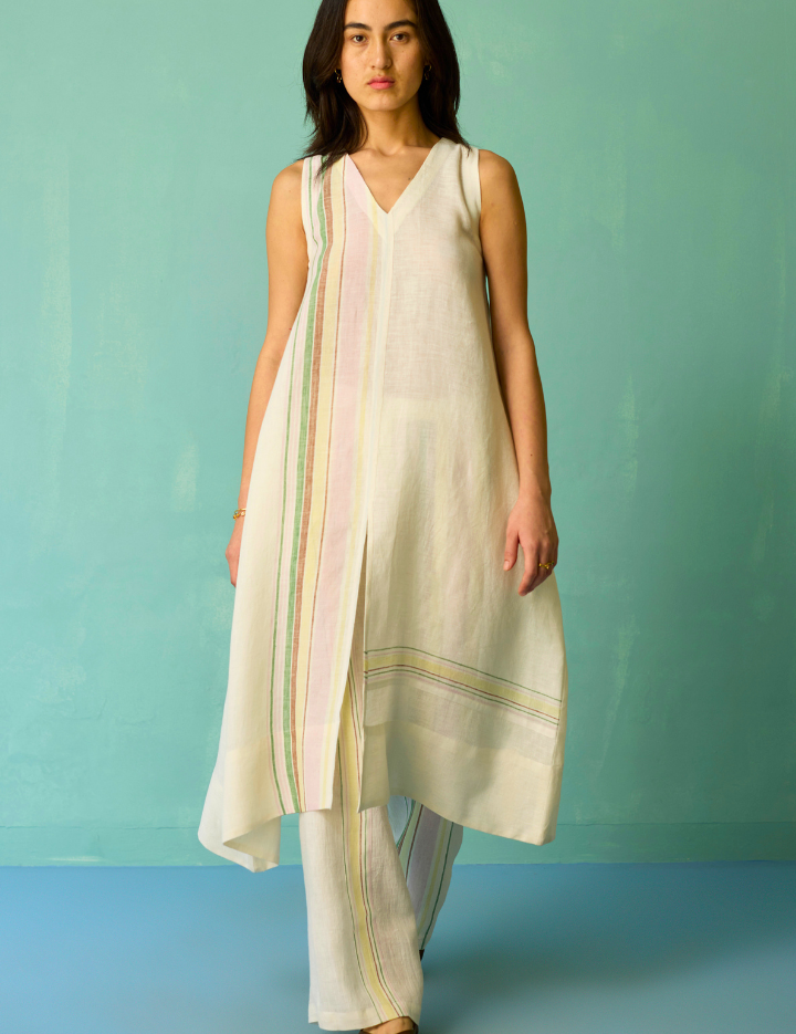 Vanya Border Kurta