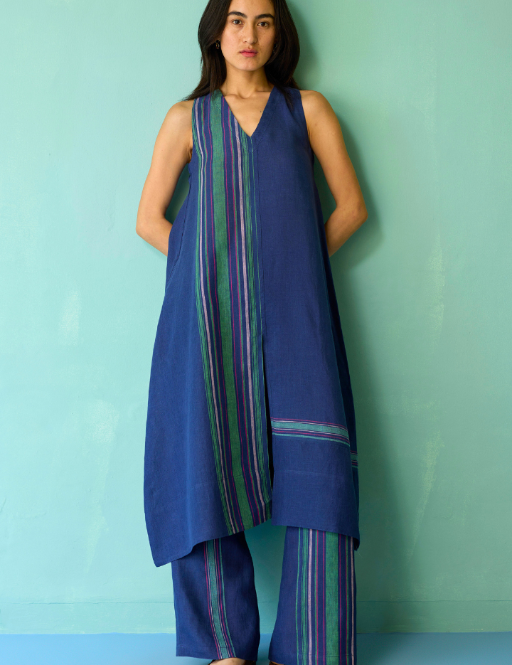 Vanya-Sleeveless-Kurta-W_50079f93-501c-44a4-bf01-09f0690fb493.png