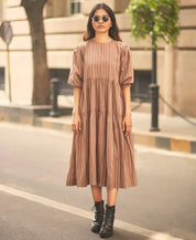 Vasara Aakar Dress