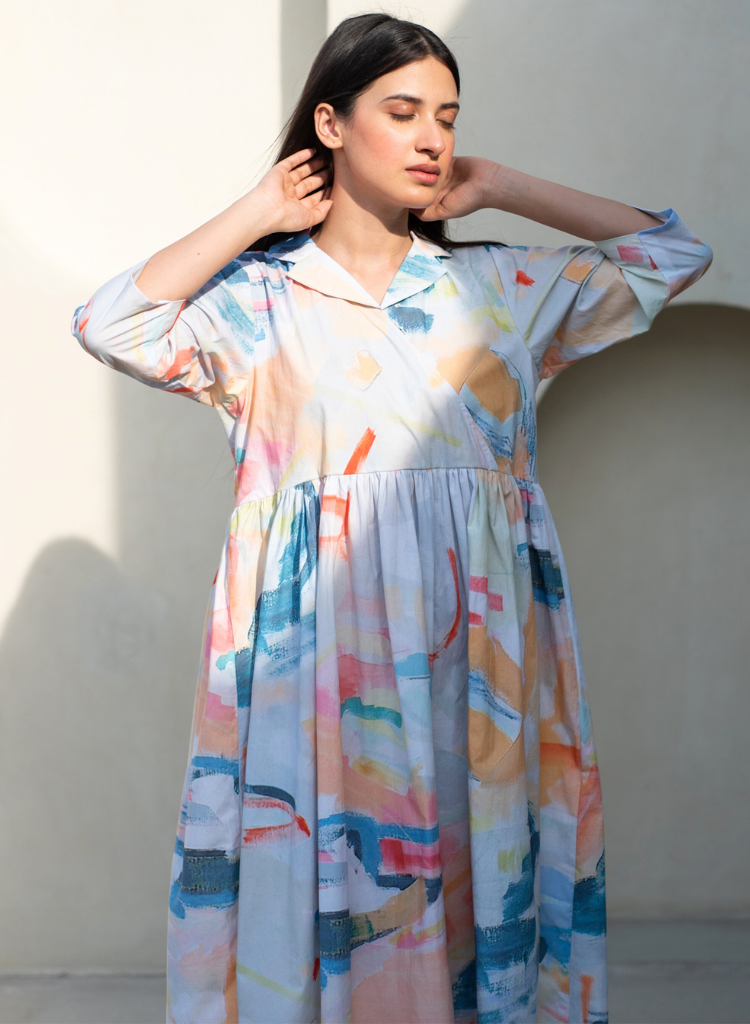 Voila Cuban Collar Dress