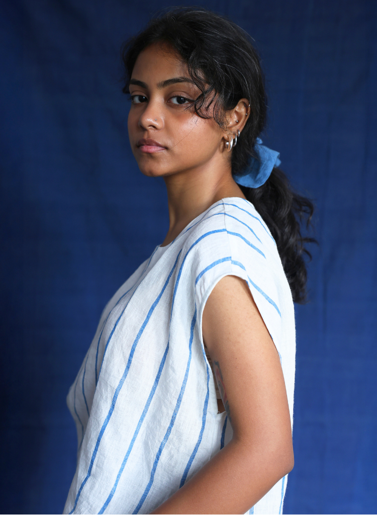 Waves Linen Top