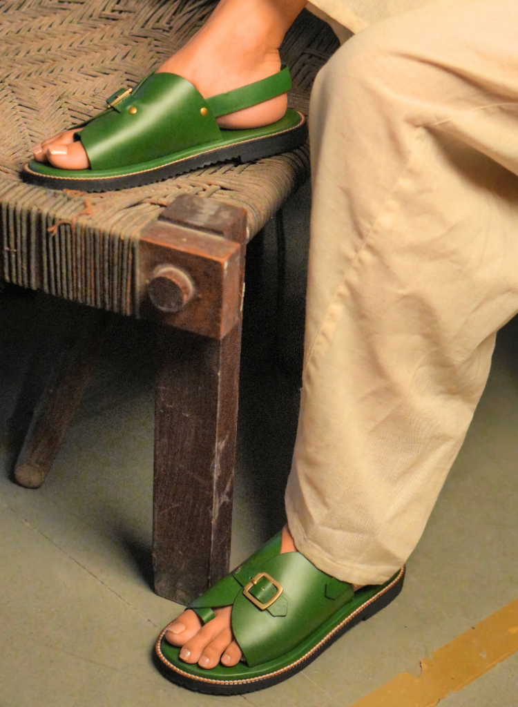 Welt Envelope Sandals