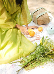 Whisper of Elegance Set