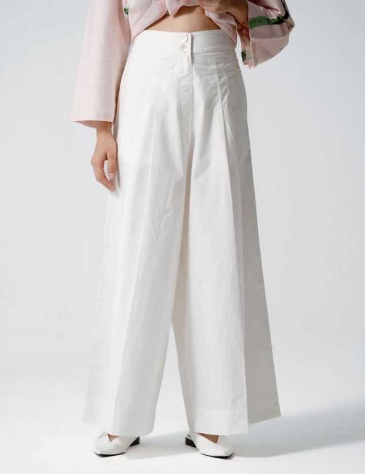 White-Pleated-Pants-B.jpg