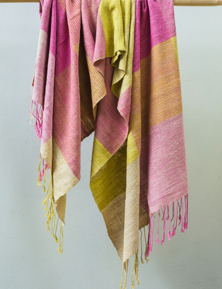 Wild-rose-multicolour-stole-C.png