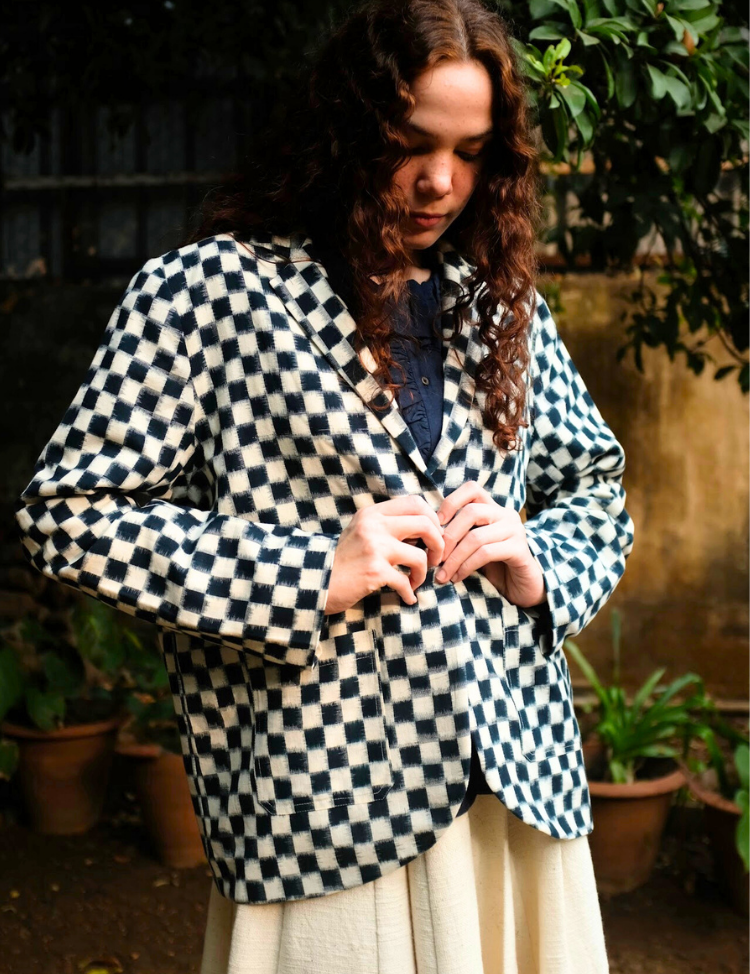 Windsor-Day-Coat-B.png