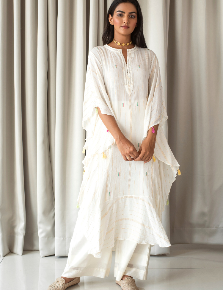 With-Brave-Wings-Kaftan-B.png
