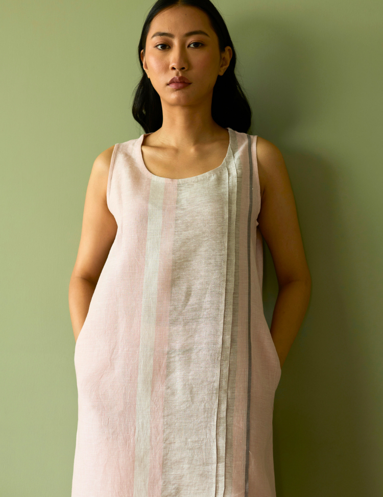 Yara-Sleeveless-Border-Kurta-Blush-D.png