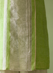 Yara Border Kurta Set