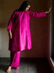 Yuki Kalidar Kurta
