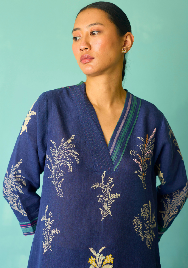 Zura Floral Embroidered Kurta
