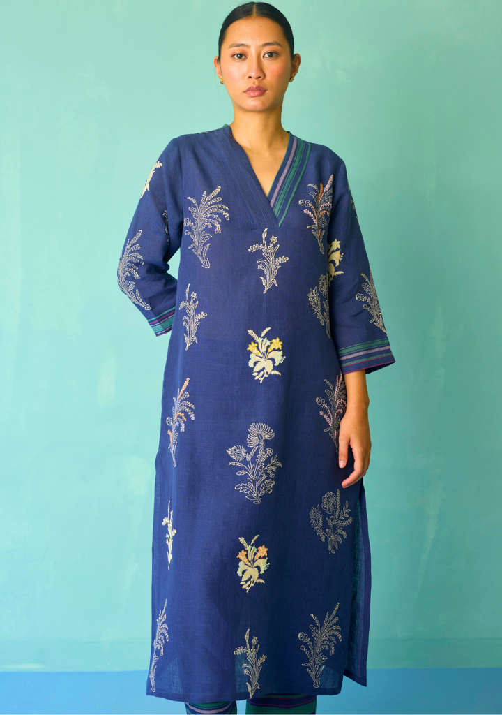 Zura Floral Embroidered Kurta