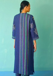 Zura Floral Embroidered Kurta