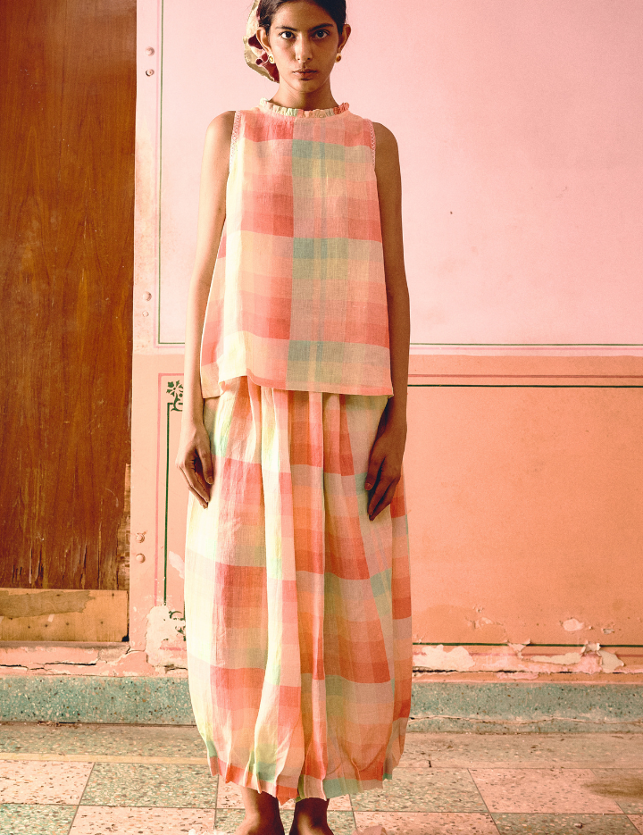 Zuri-Frill-Top-Checks-C.png
