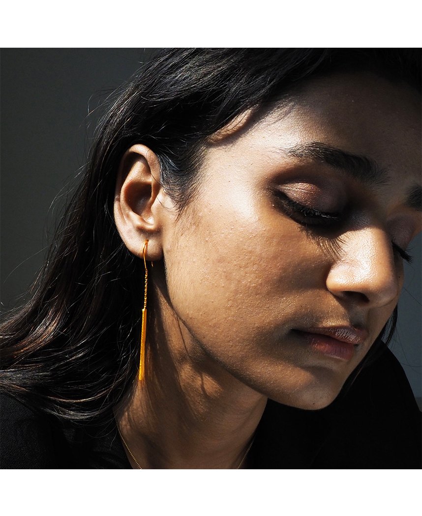 Bar_Dangle_Earrings_Gold-1.jpg