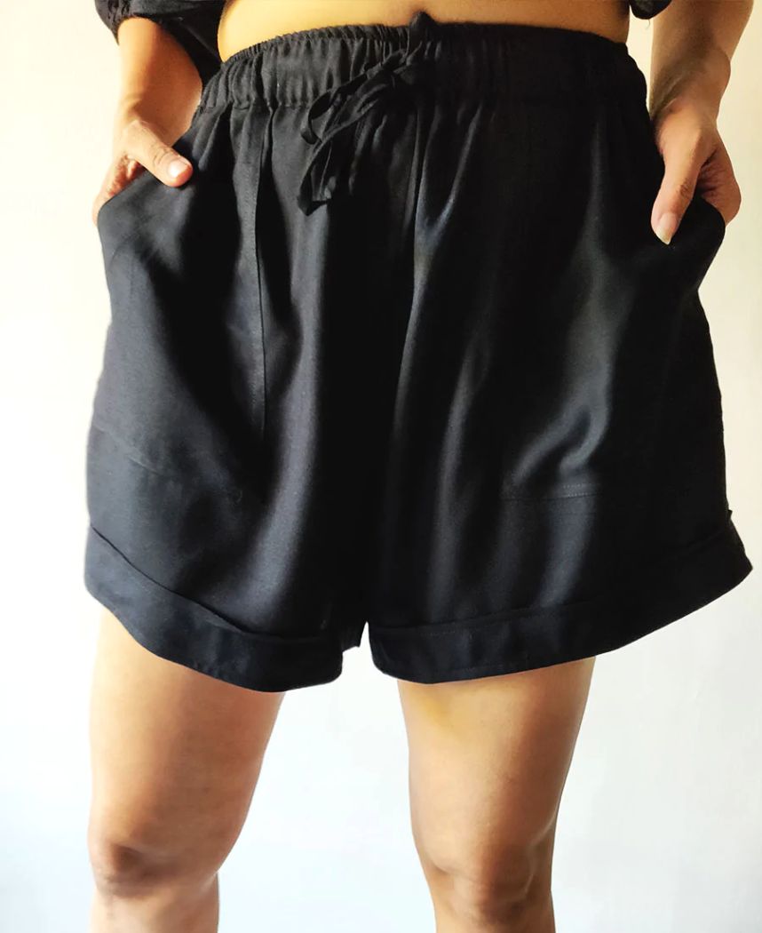 Black-Shorts-B.jpg
