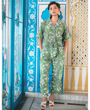 Botanical Vine Cropped Pants