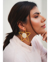 Mogra Frame Earrings